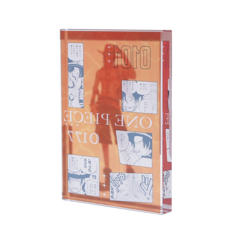 ONE PIECE』アクリルブロック “HEROES” ポートガス・D